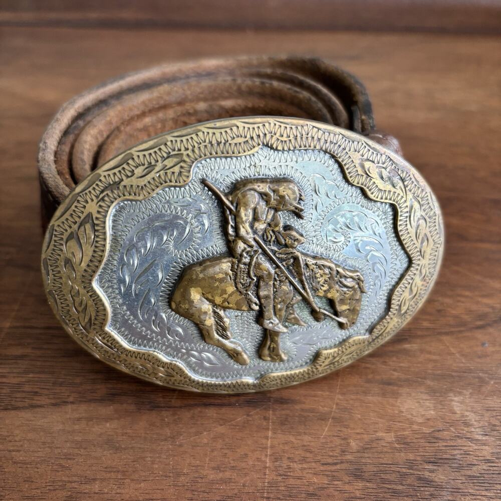Vintage Western Flair Silver and Brass Belt Buckle Embroidered Leather Belt